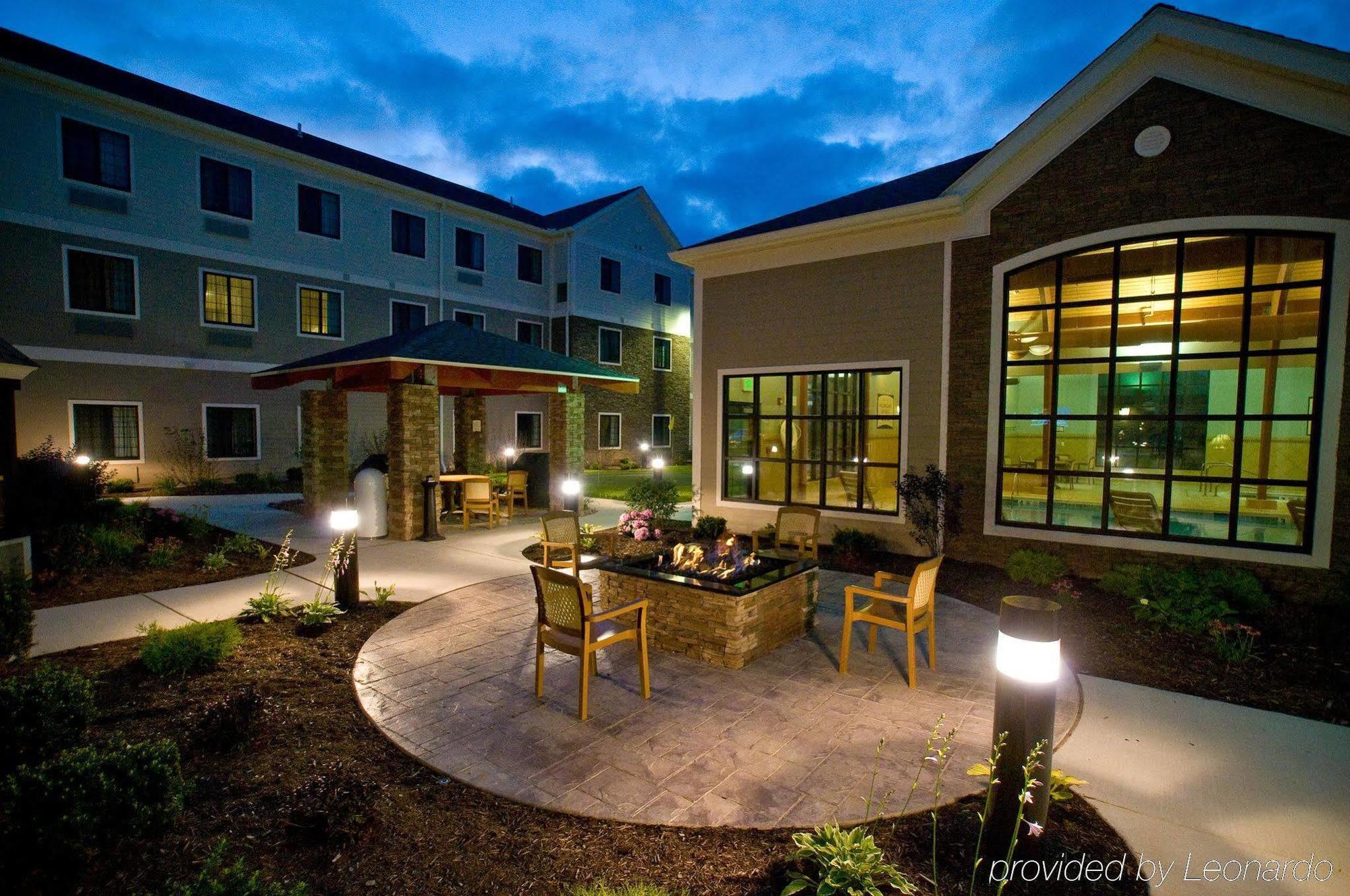 Hawthorn Suites By Wyndham Williamsville Buffalo Airport Zewnętrze zdjęcie